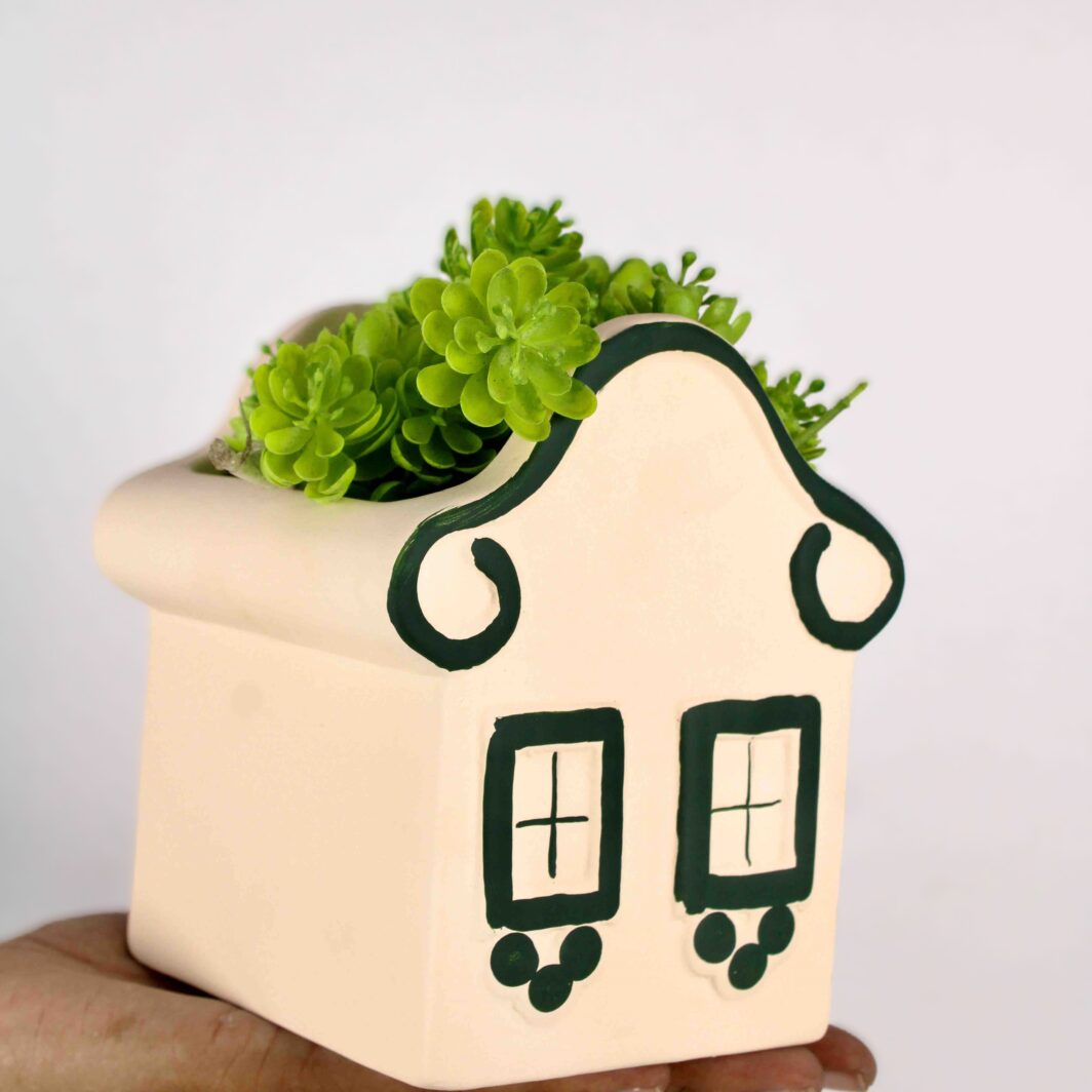 Cottage Charm Ceramic Planter